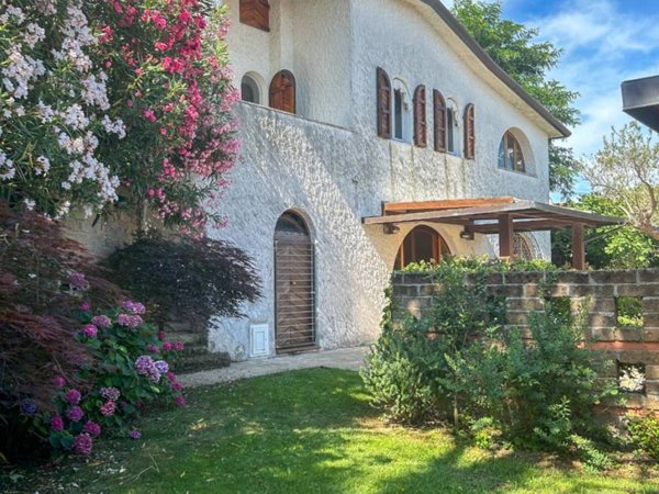 casa indipendente in affitto a Numana in zona Marcelli