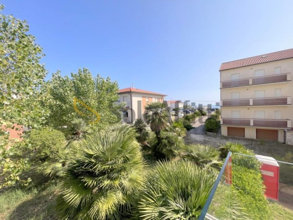 appartamento in affitto a Numana in zona Taunus