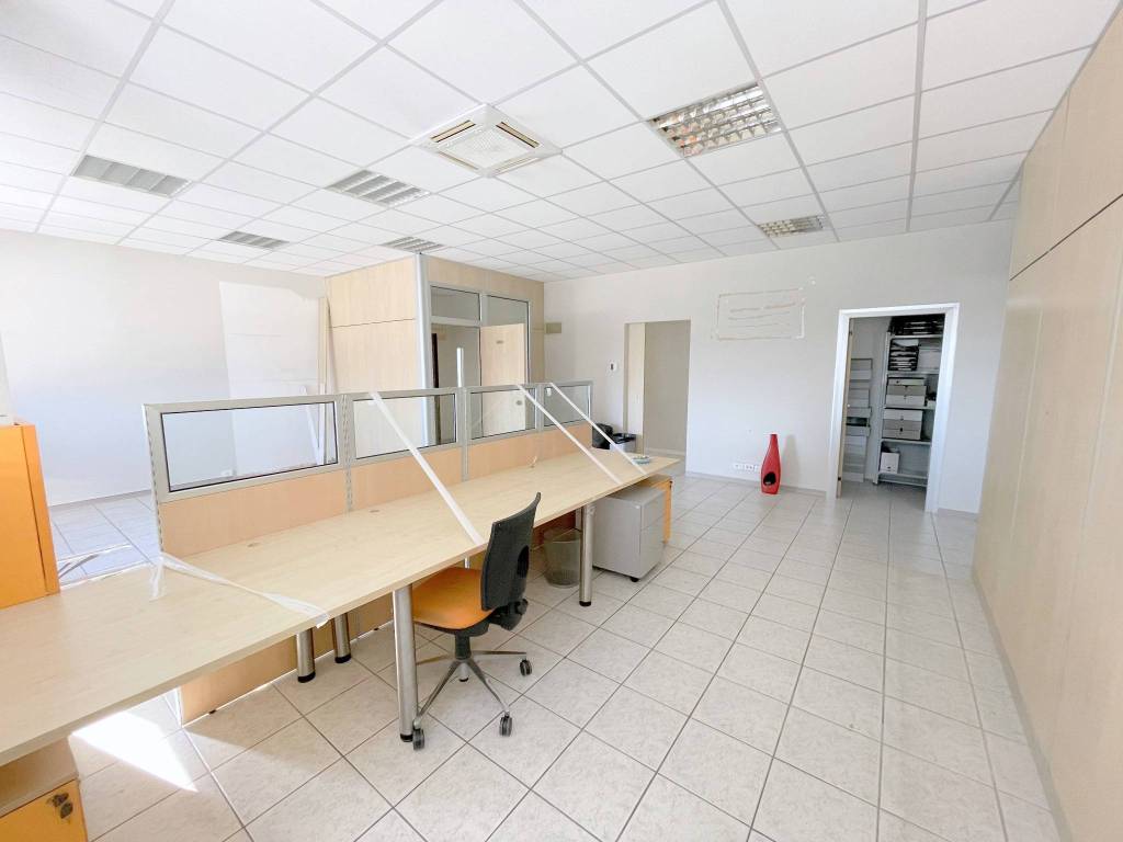 ufficio in affitto ad Osimo in zona San Biagio
