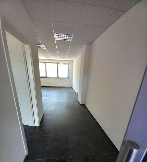 ufficio in affitto ad Osimo