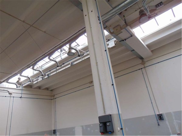 locale commerciale in affitto ad Osimo in zona San Biagio