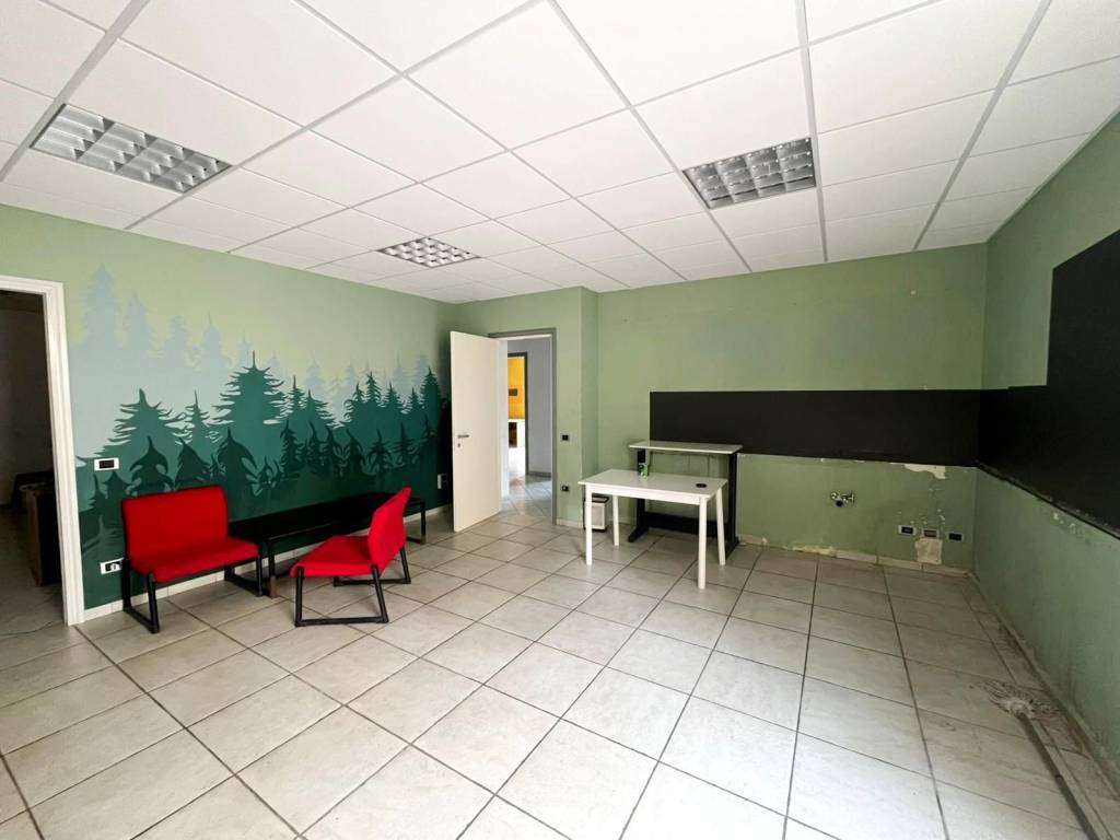 ufficio in affitto ad Osimo