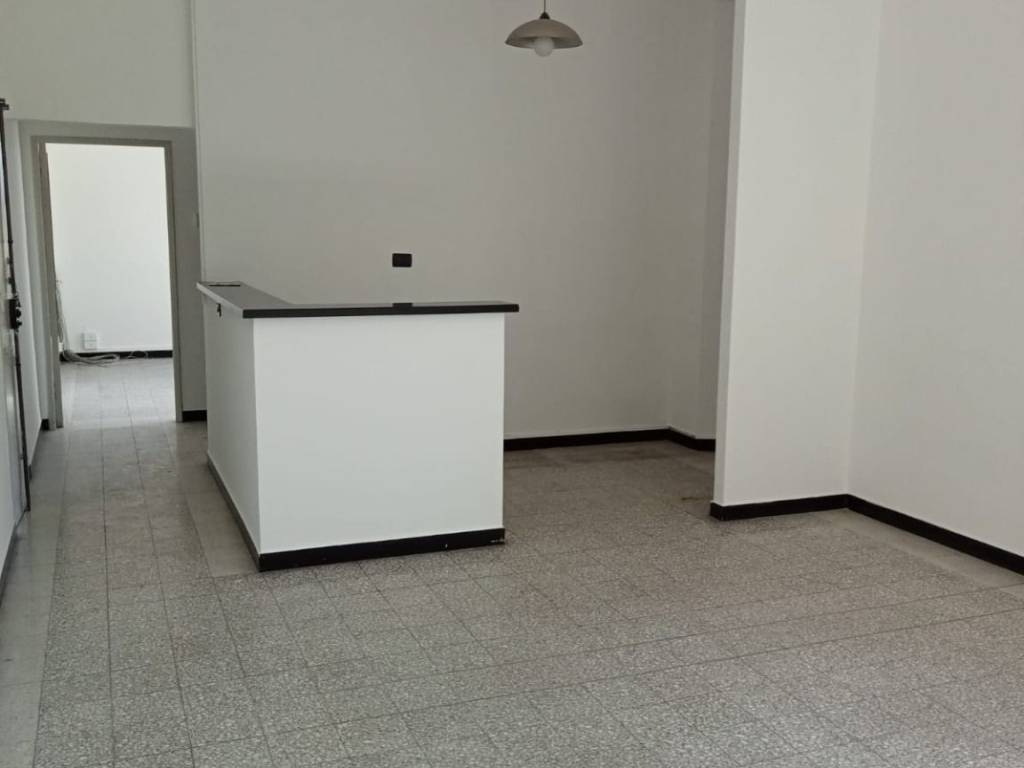 ufficio in affitto ad Osimo in zona Osimo Stazione