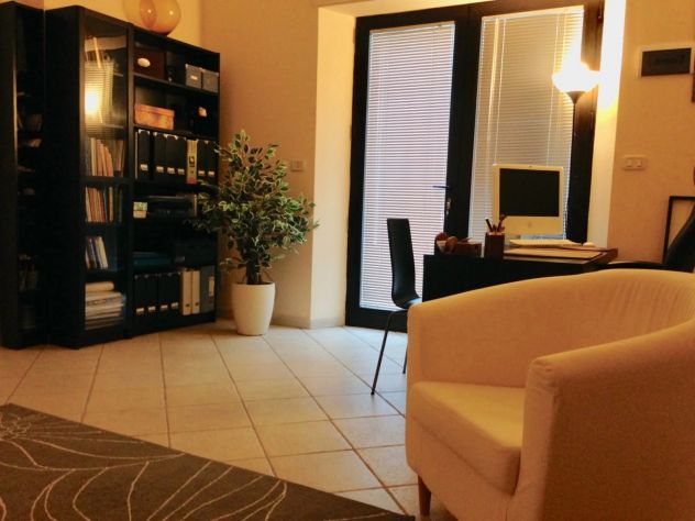 ufficio in affitto ad Osimo