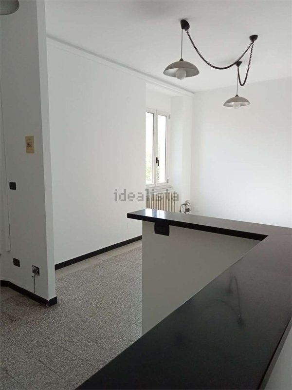 ufficio in affitto ad Osimo in zona Osimo Stazione