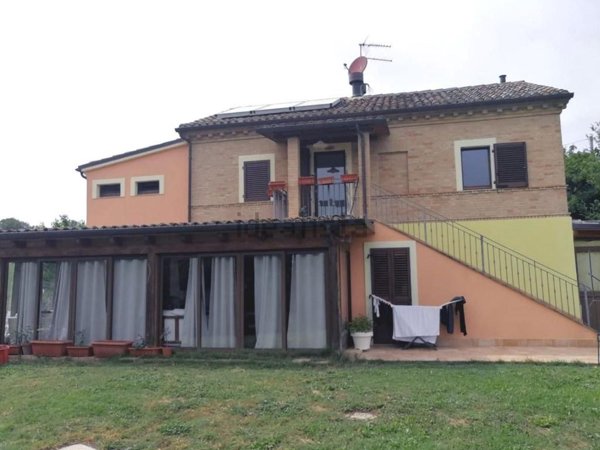 appartamento in affitto ad Osimo in zona Abbadia