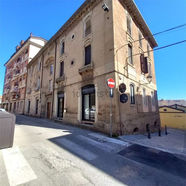 ufficio in affitto ad Osimo