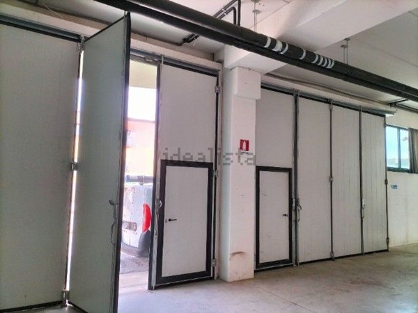capannone in affitto a Senigallia