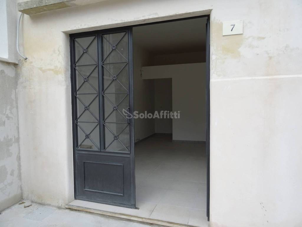 negozio in affitto a Senigallia