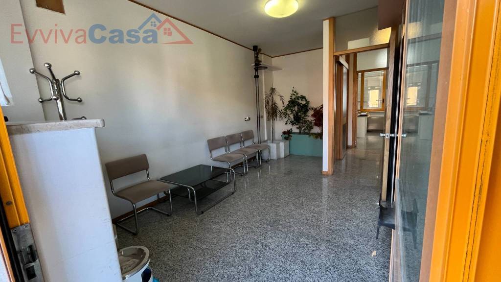 ufficio in affitto a Senigallia