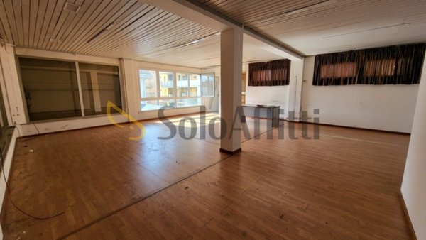 ufficio in affitto a Senigallia