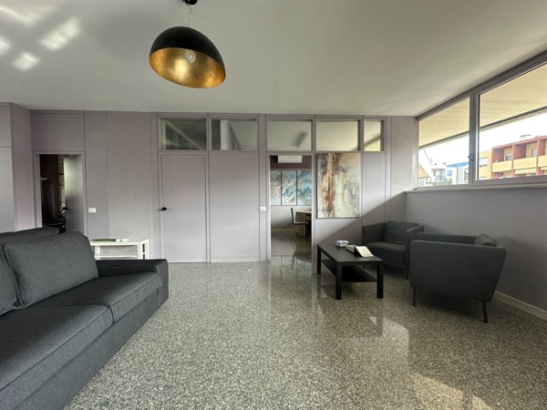 ufficio in affitto a Senigallia