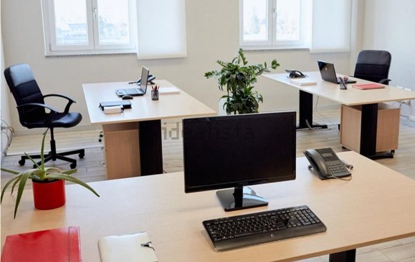 ufficio in affitto a Senigallia in zona Borgo Passera