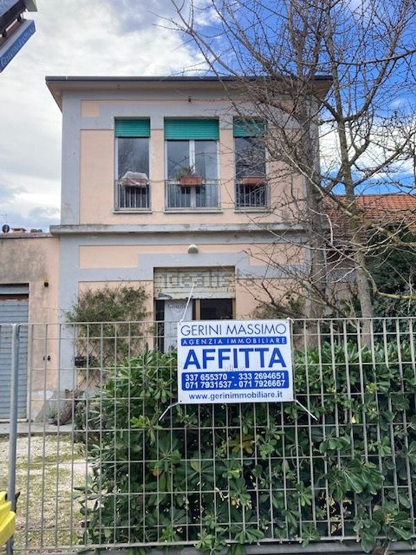 ufficio in affitto a Senigallia