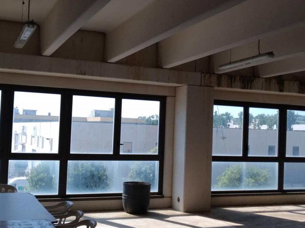 locale di sgombero in affitto a Senigallia in zona Cesano