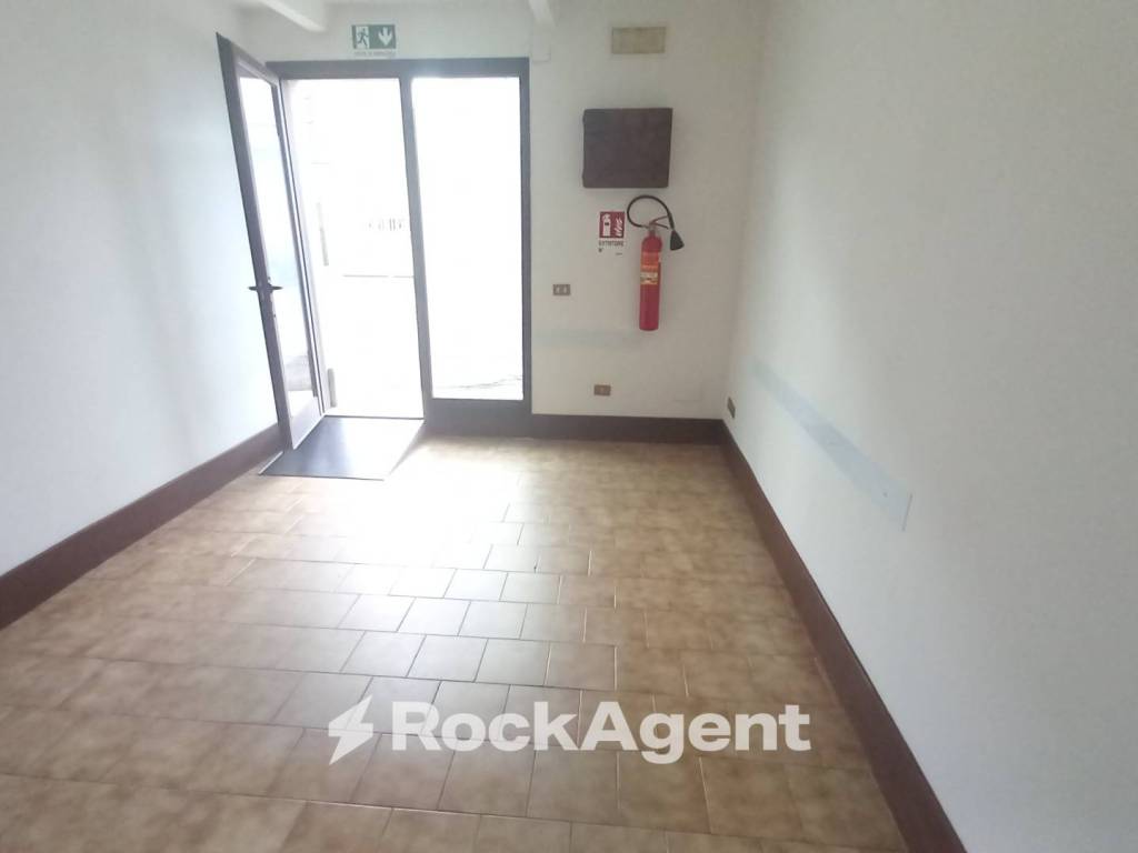 negozio in affitto a Senigallia
