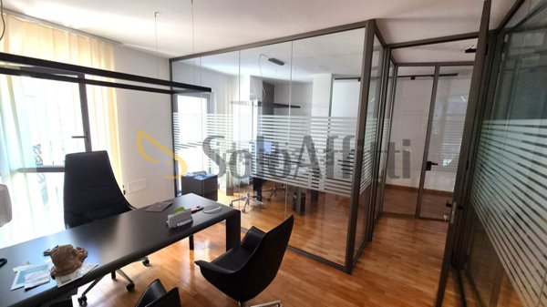 ufficio in affitto a Senigallia