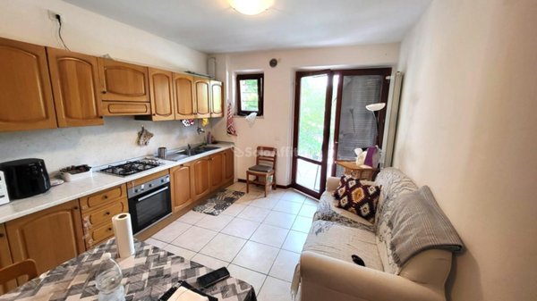 appartamento in affitto a Trecastelli in zona Ripe