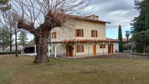 casa indipendente in affitto ad Appignano