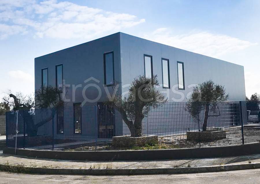 capannone in affitto ad Appignano