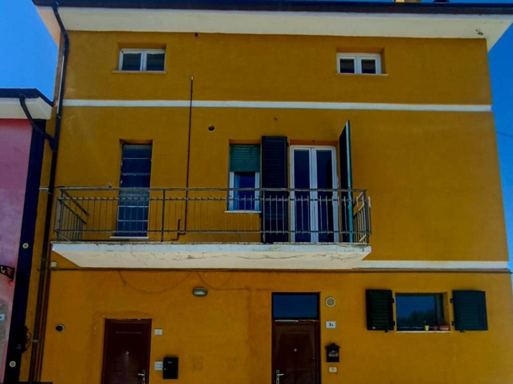 appartamento in affitto ad Appignano in zona Forano