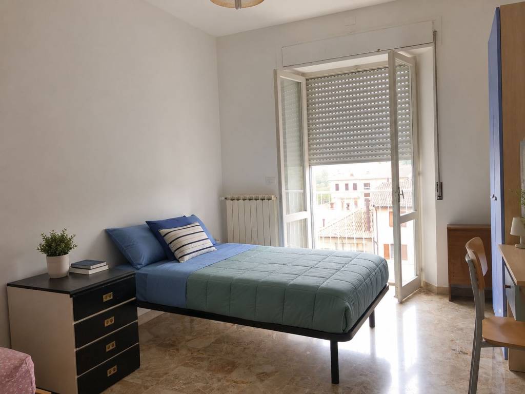 appartamento in affitto a Camerino in zona Varano