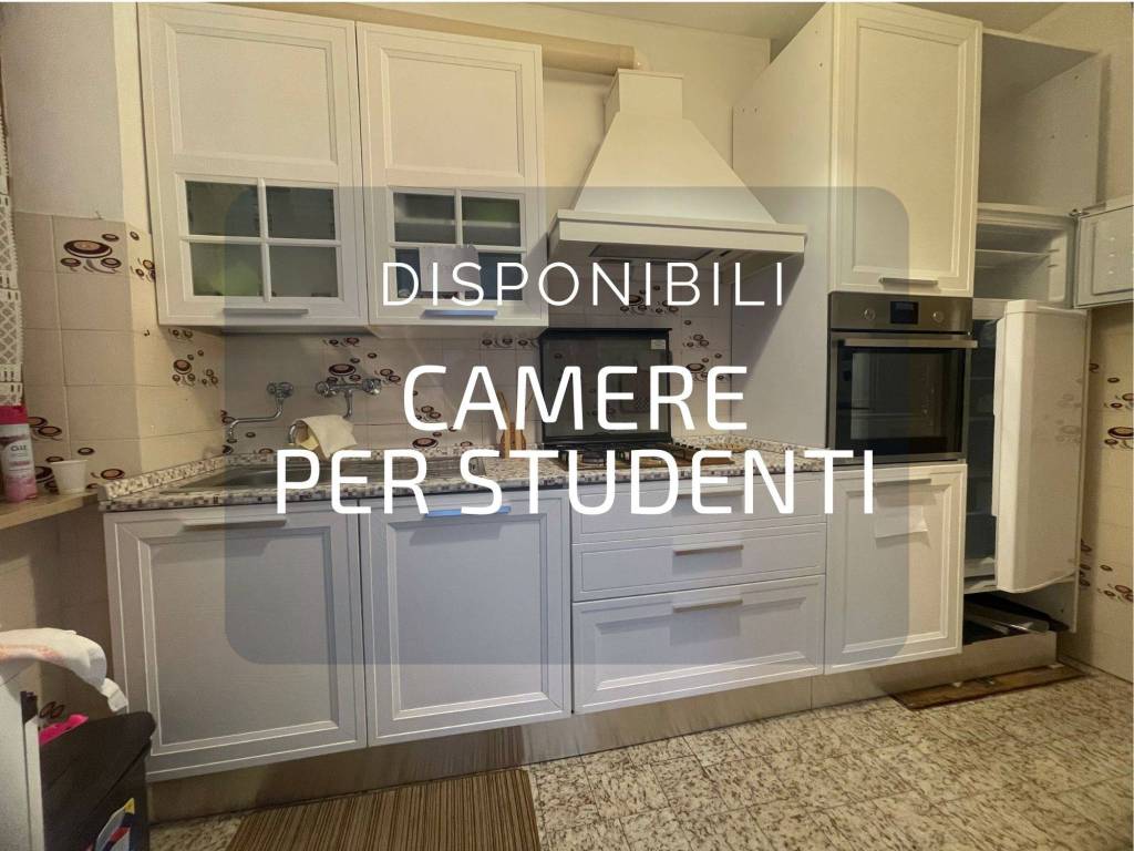 appartamento in affitto a Camerino in zona Varano