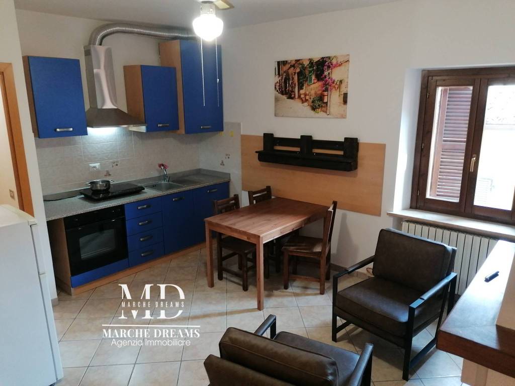 appartamento in affitto a Cingoli in zona Troviggiano