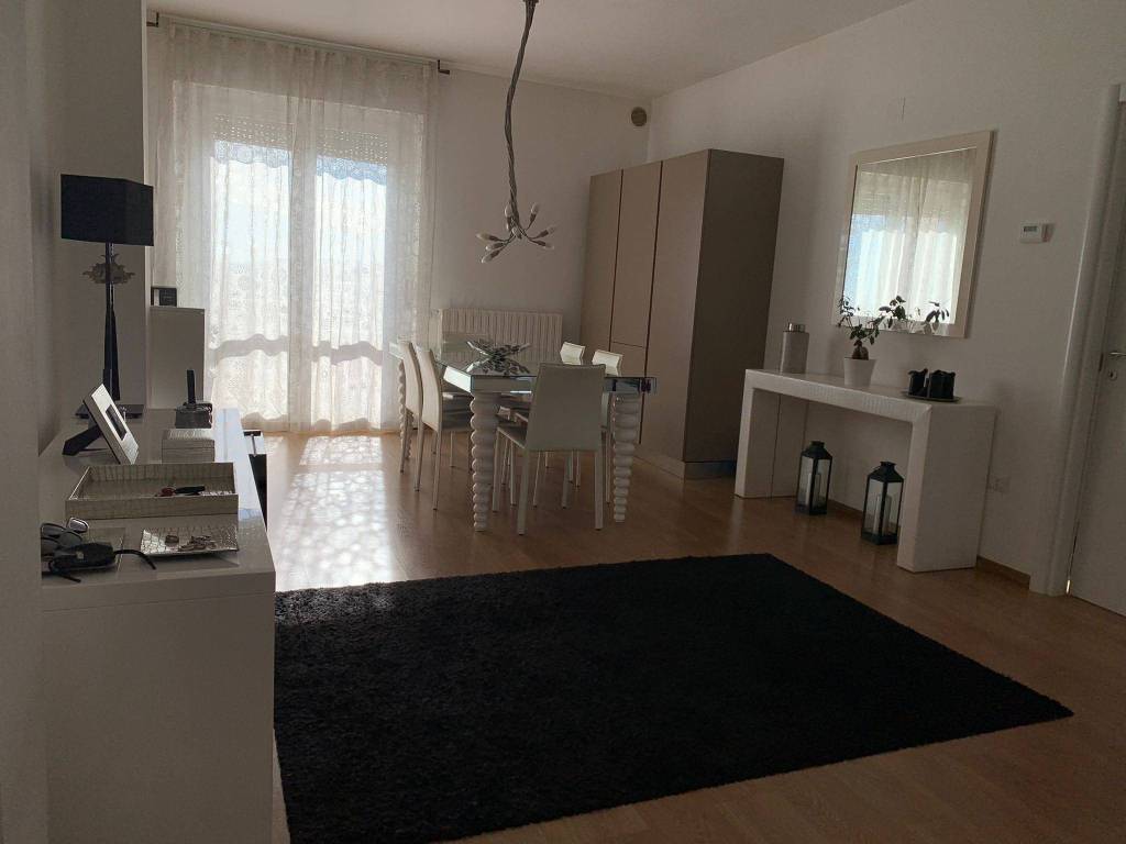 appartamento in affitto a Civitanova Marche in zona Fontespina