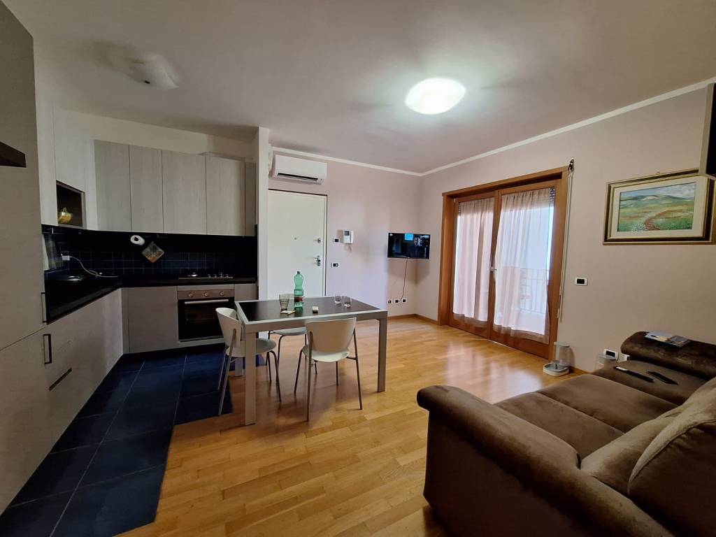 appartamento in affitto a Civitanova Marche in zona San Marone
