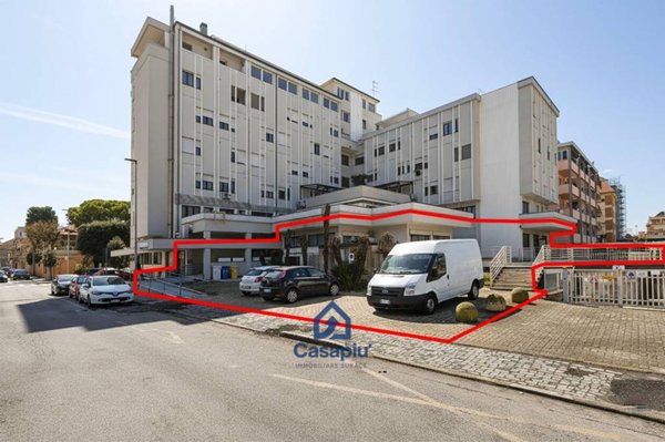 negozio in affitto a Civitanova Marche