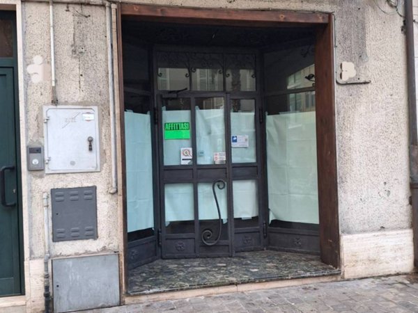 negozio in affitto a Civitanova Marche