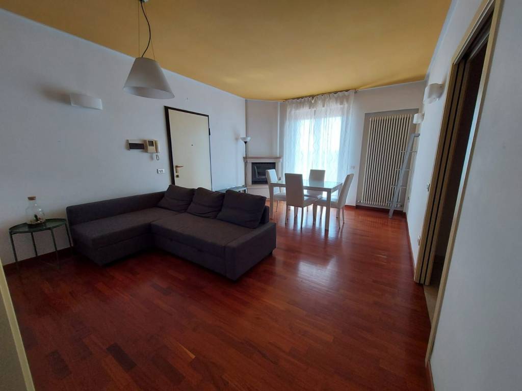 appartamento in affitto a Civitanova Marche in zona San Marone
