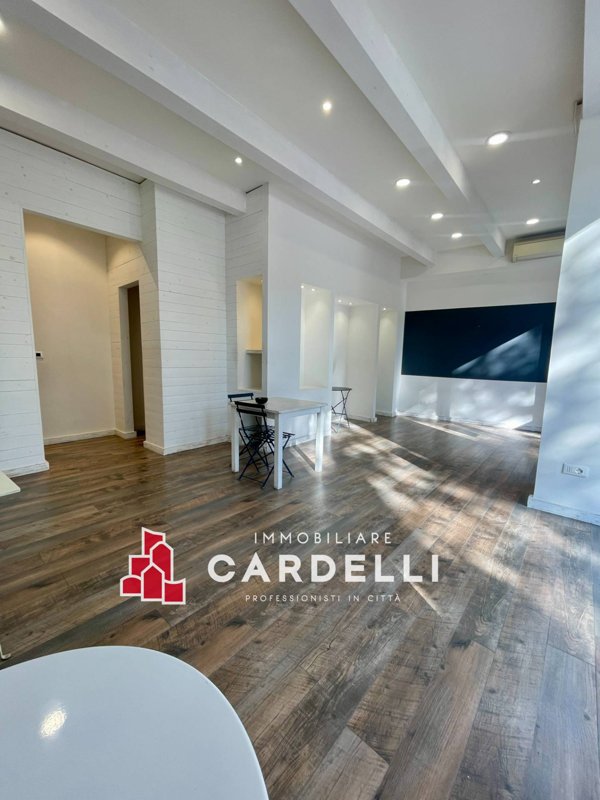 locale commerciale in affitto a Civitanova Marche