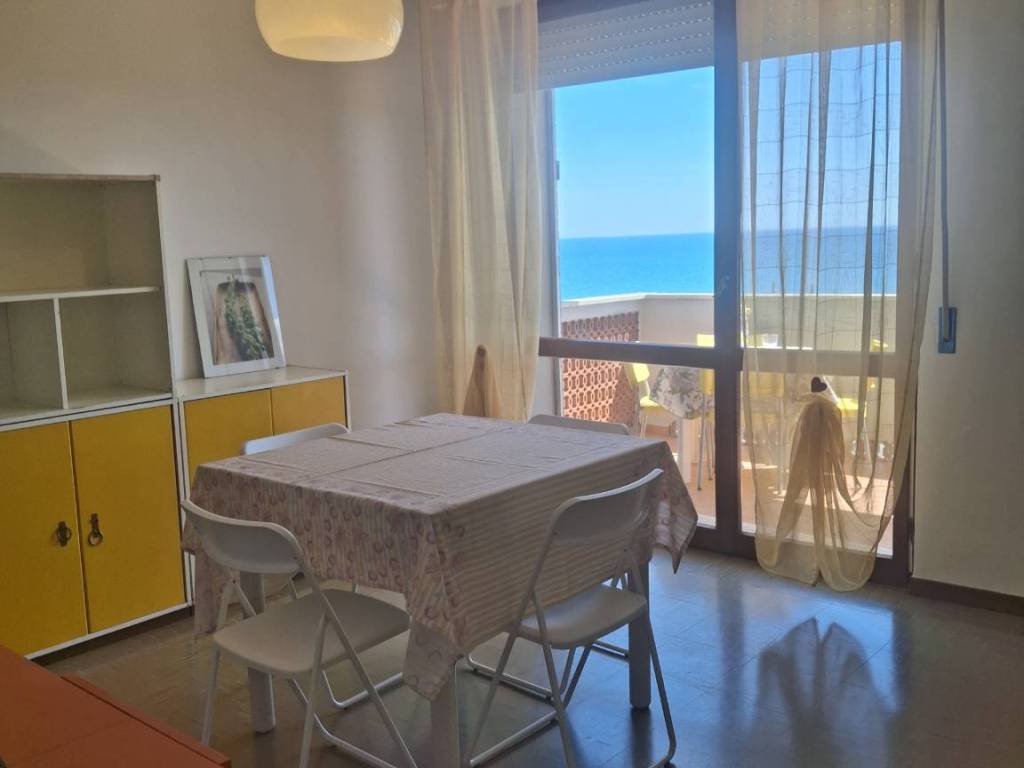 appartamento in affitto a Civitanova Marche in zona Santa Maria Apparente