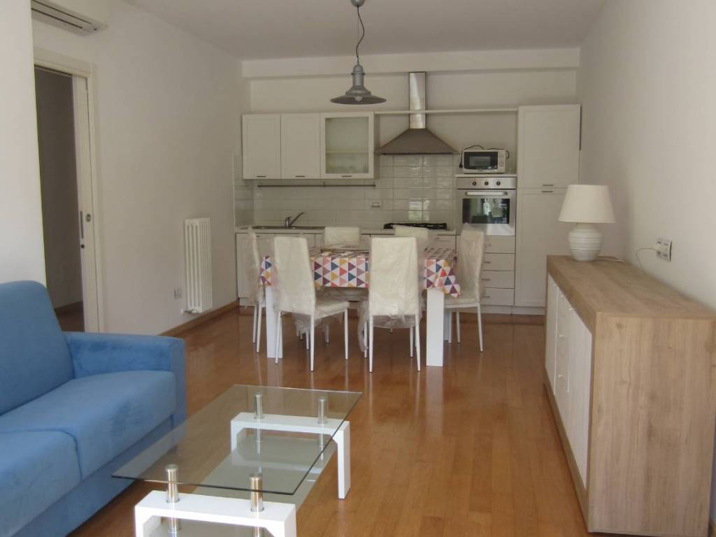 appartamento in affitto a Civitanova Marche in zona Fontespina