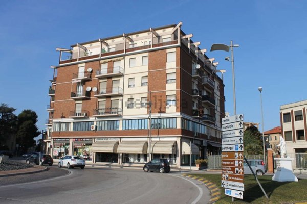 ufficio in affitto a Civitanova Marche