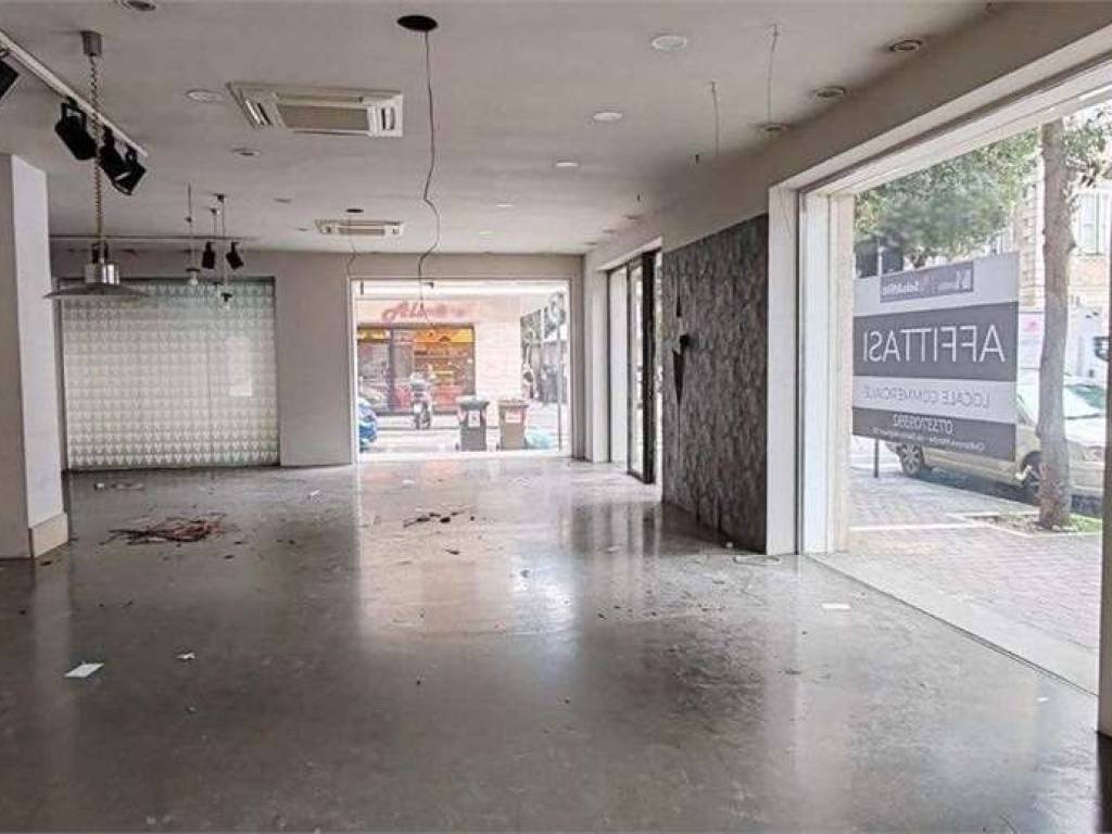 negozio in affitto a Civitanova Marche