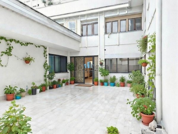 locale commerciale in affitto a Civitanova Marche