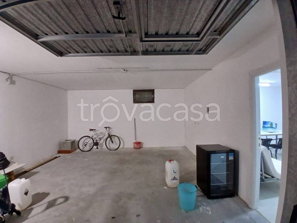 negozio in vendita a Civitanova Marche