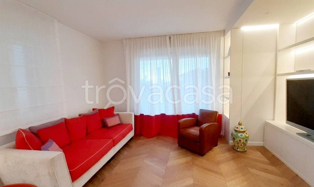 appartamento in affitto a Civitanova Marche in zona Maranello