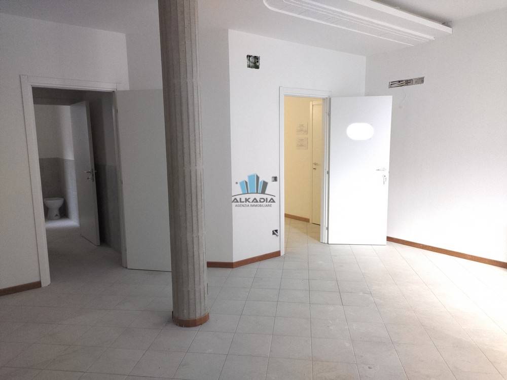 appartamento in affitto a Corridonia in zona San Claudio