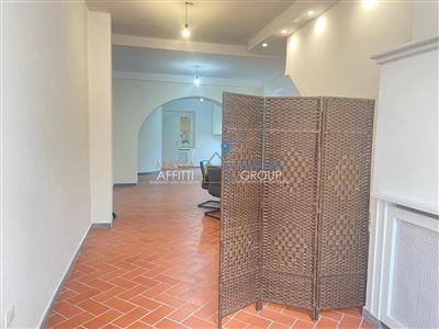 locale commerciale in affitto a Macerata