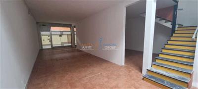 locale commerciale in affitto a Macerata