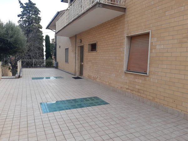 ufficio in affitto a Macerata