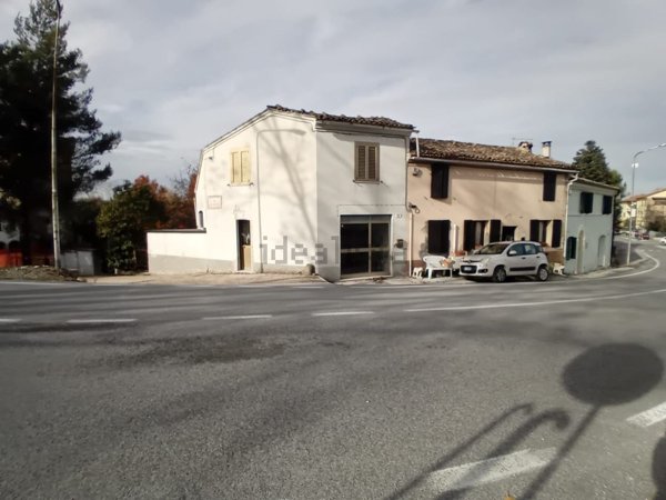 casa indipendente in affitto a Macerata in zona Villa Potenza