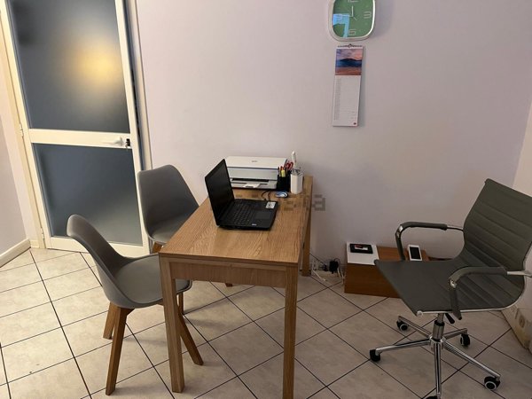 ufficio in affitto a Macerata