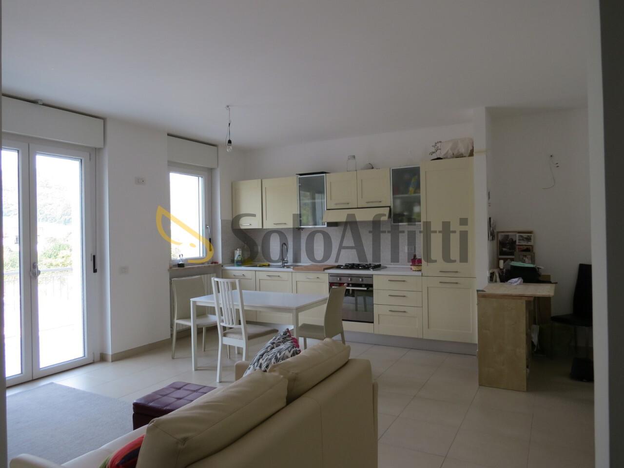 appartamento in affitto a Macerata in zona Piediripa