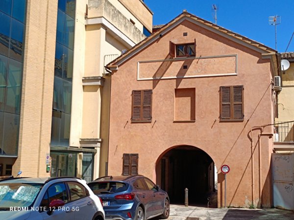 ufficio in affitto a Macerata