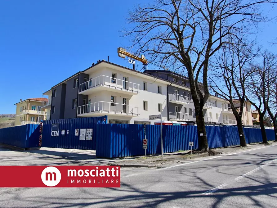 locale commerciale in affitto a Matelica